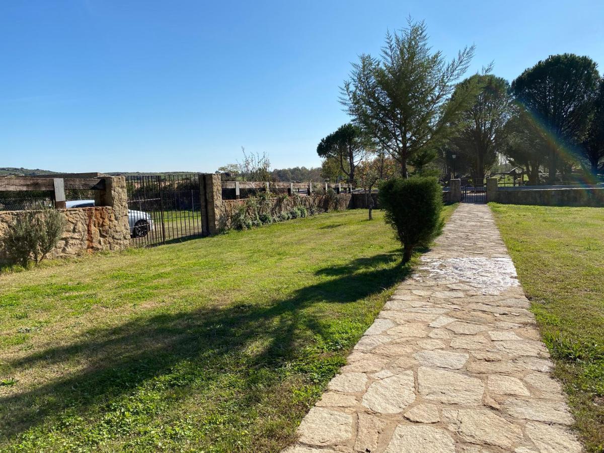 Casa Rural La Dehesa Cilleros Extérieur photo